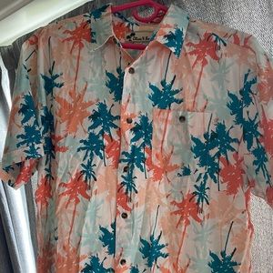 Hawaiian style Men’s Large - Short Sleeve Button Front Shirt by Olive & Burke